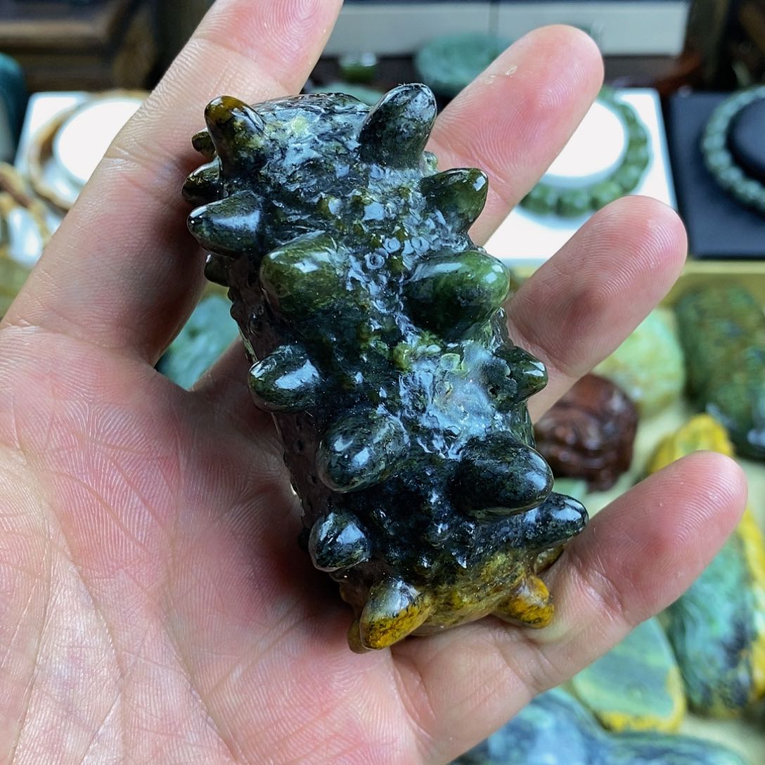 岫岩河磨玉（透闪石质玉）手把未镶嵌