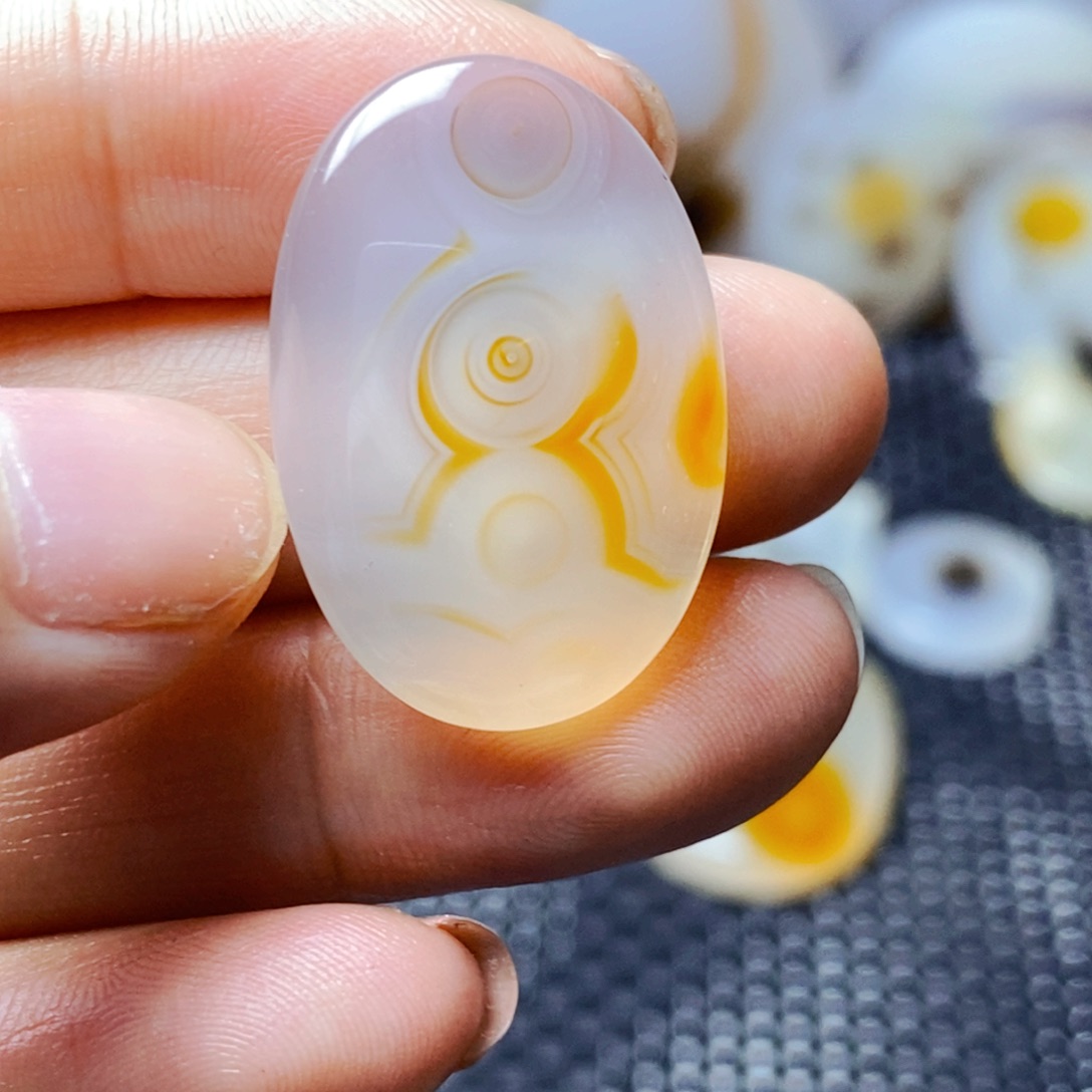 玛瑙/玉髓未镶嵌珠宝半成品