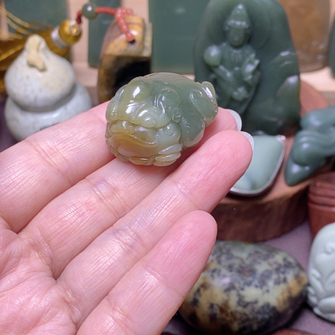 岫岩河磨玉（透闪石质玉）挂件未镶嵌茶****6