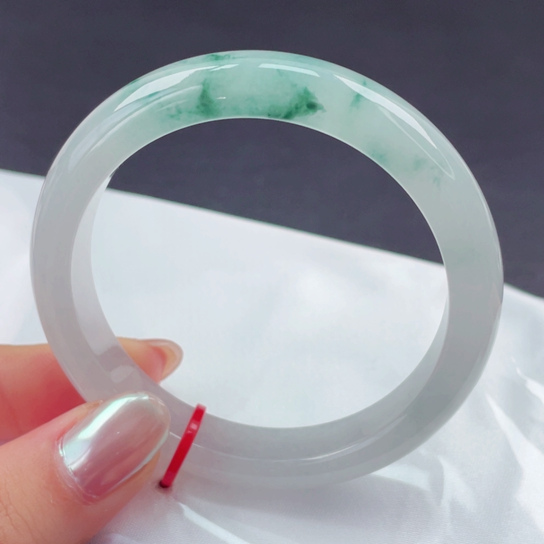 翡翠未镶嵌手镯54圈口