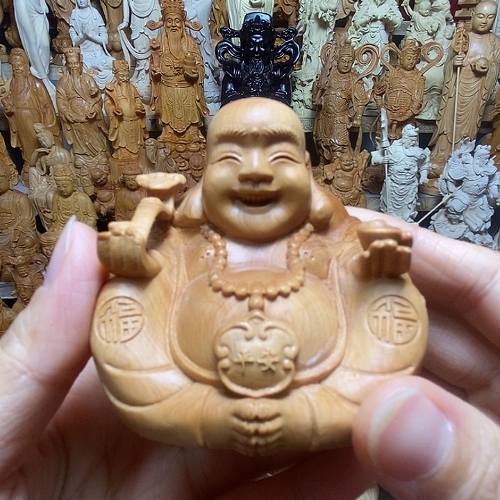 柏木（崖柏）弥勒佛