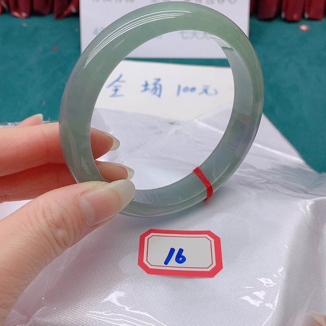 翡翠手镯未镶嵌就**子166666666