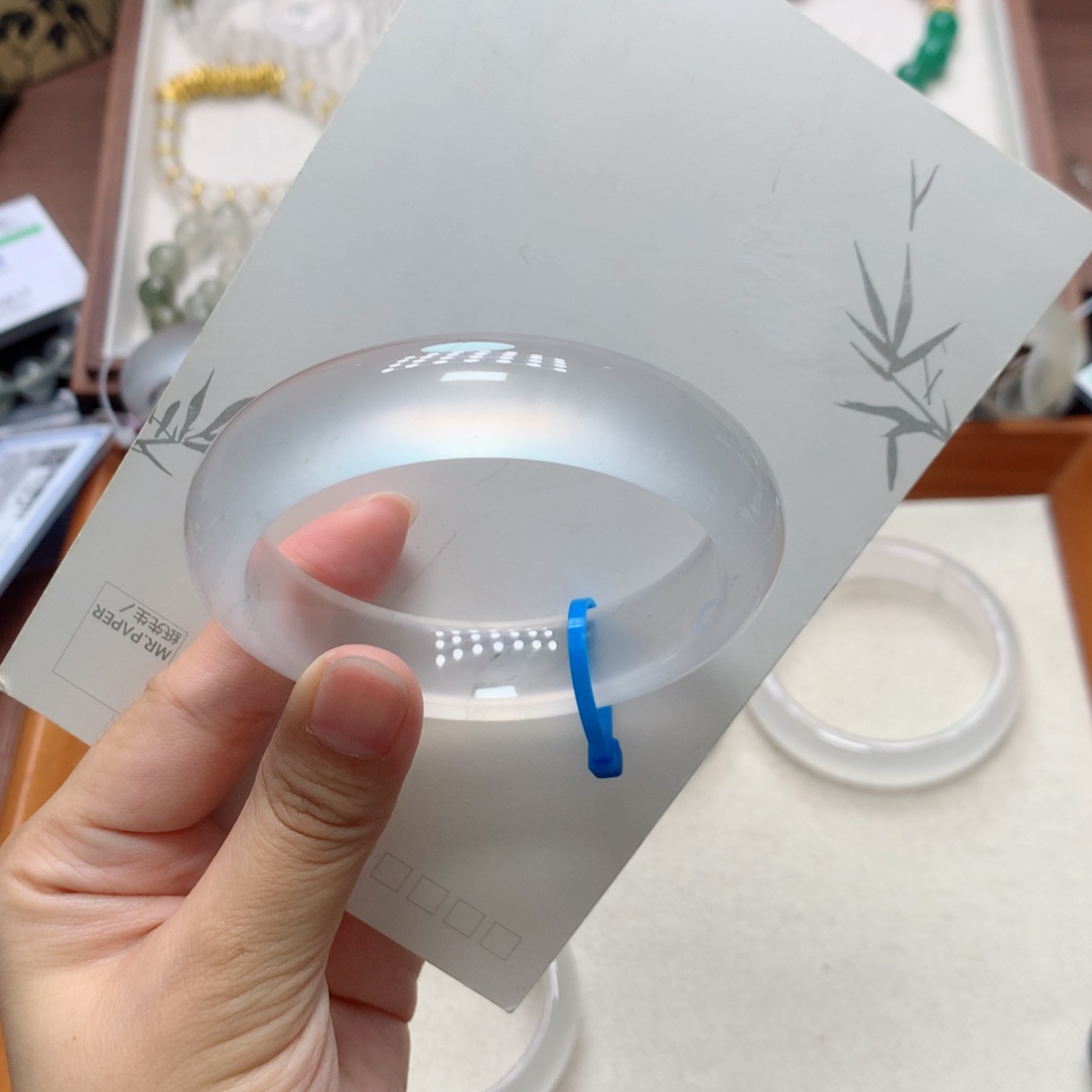 石英质玉未镶嵌手镯2A56.9