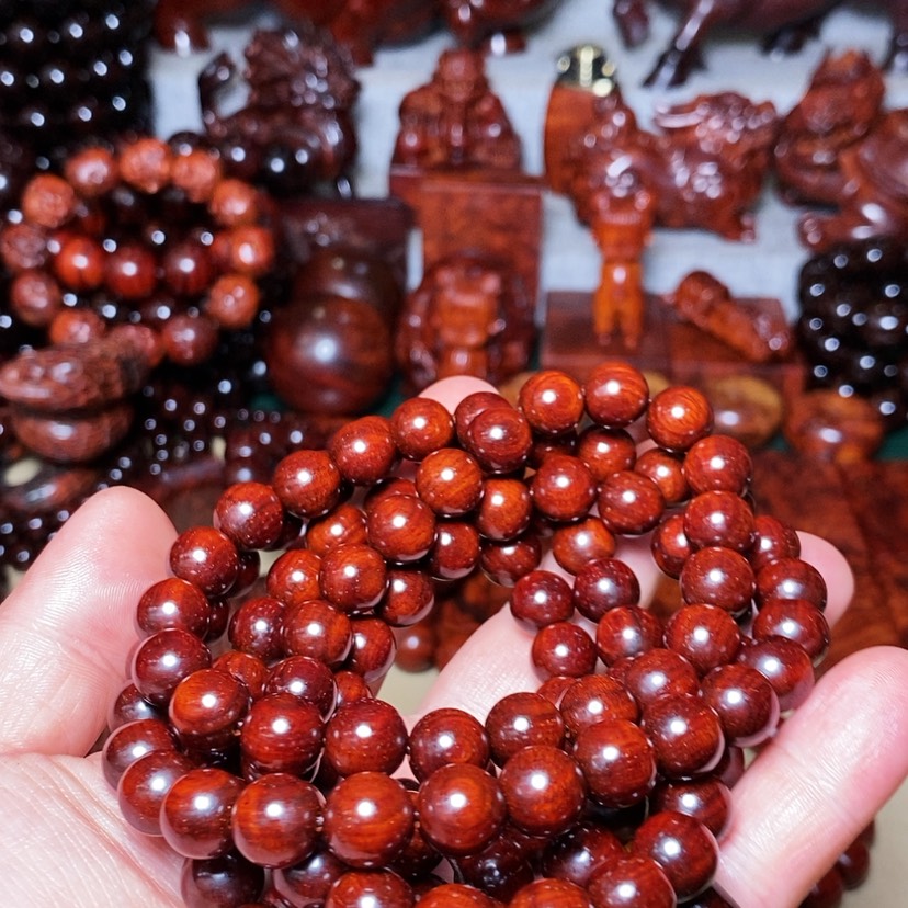 【闪购商品】檀香紫檀（小叶紫檀）