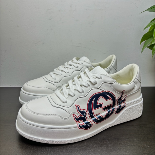 未使用 GUCCI/古驰 40欧码双G火焰印花饼干鞋古驰板鞋/百搭经典