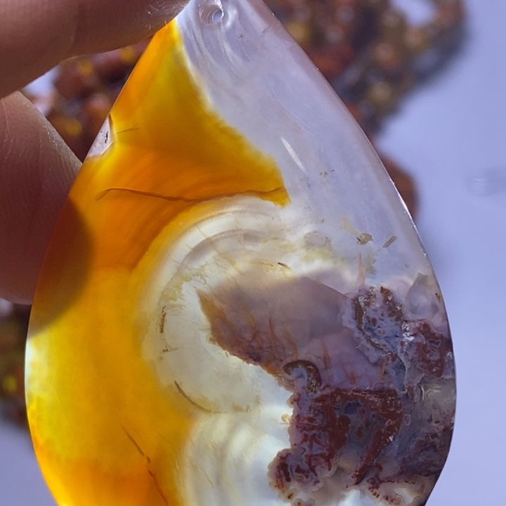 玛瑙/玉髓颈饰未镶嵌