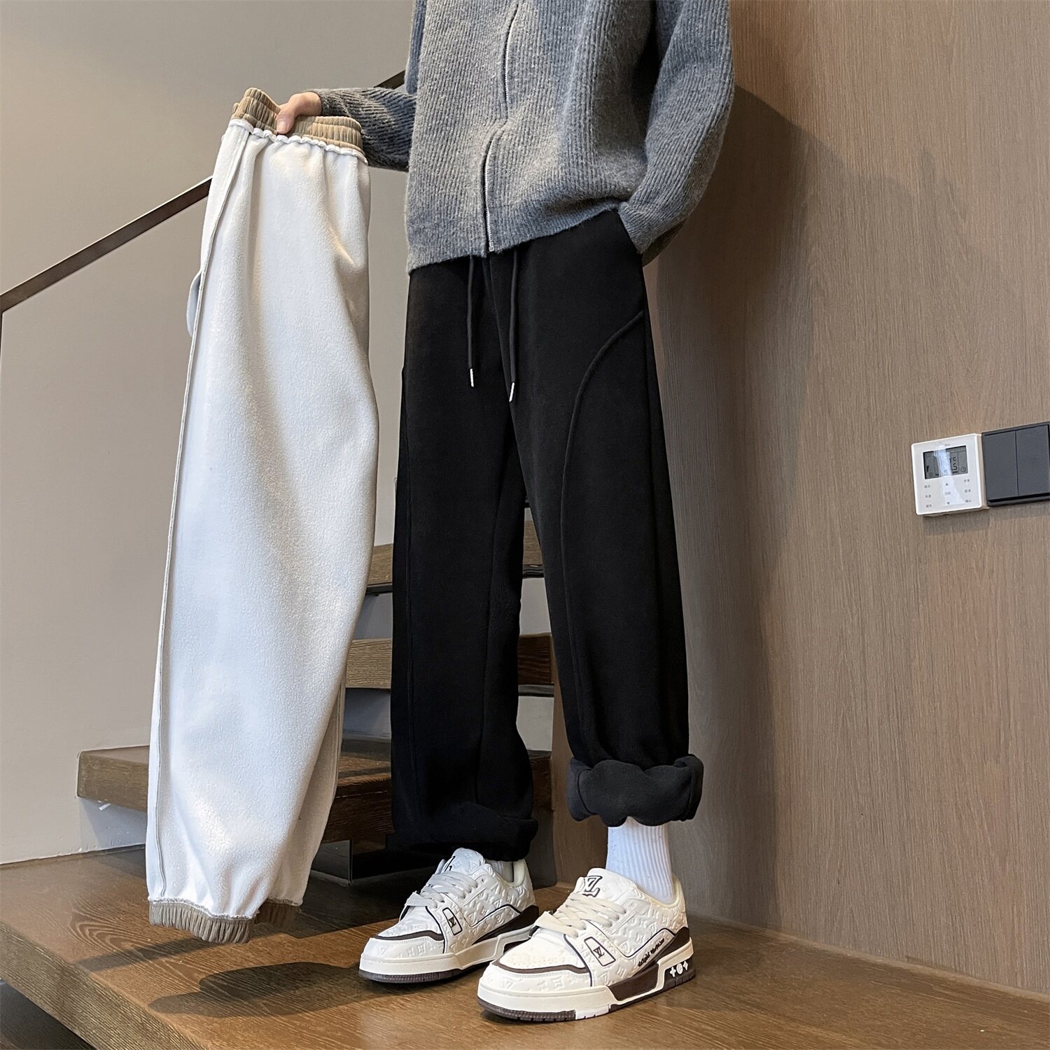 00879港风潮牌冬季保暖加绒纯色简约学院风休闲束脚长裤男