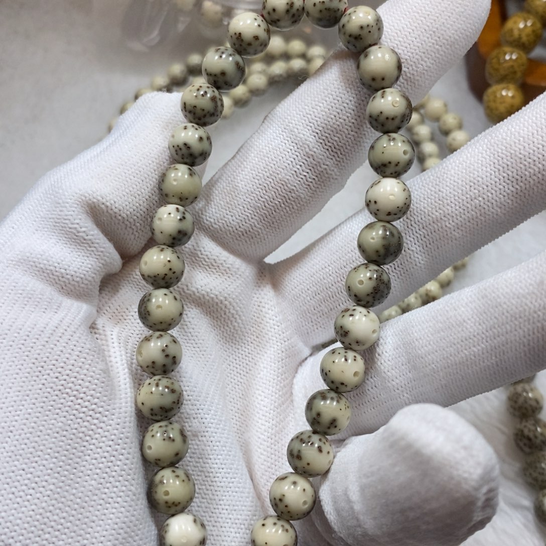 星月菩提手串石玉8圆