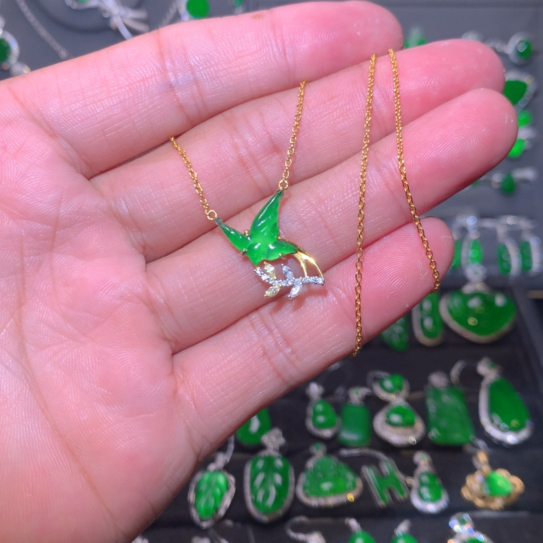 翡翠银S925镶嵌项链天然翡翠