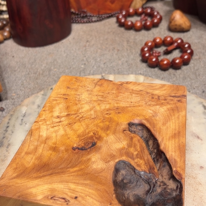 皇***爷紫檀木类端景台檀香