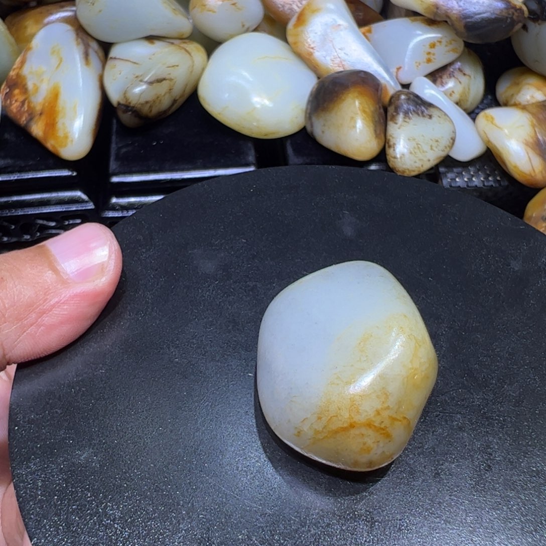 和田玉（子料）未镶嵌吊坠(不含链)38.5