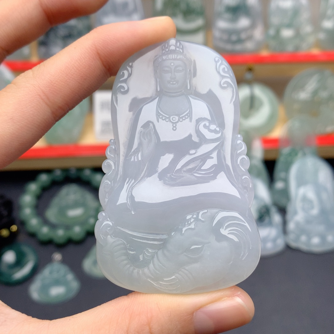 翡翠未镶嵌颈饰普贤