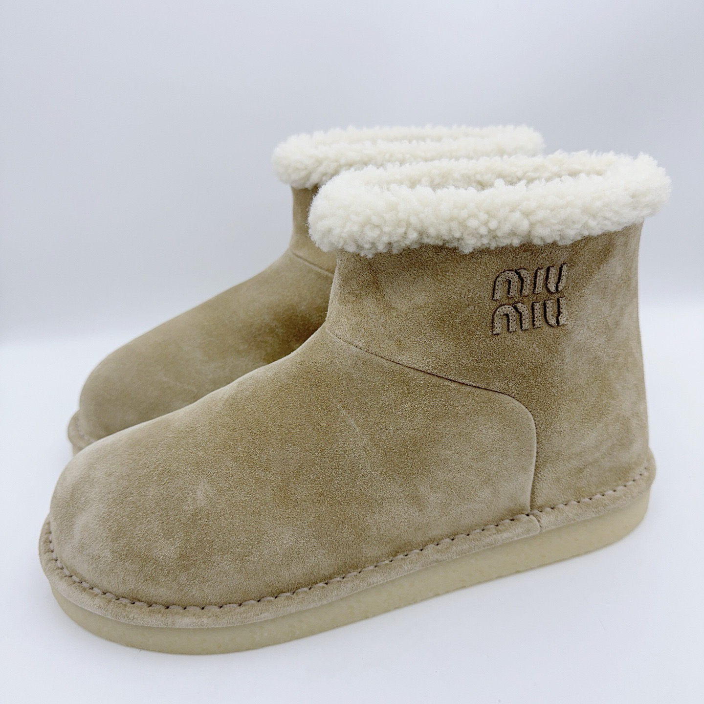 未使用 MIU MIU/缪缪 39码/25年冬季新款泰迪绒短靴/02306