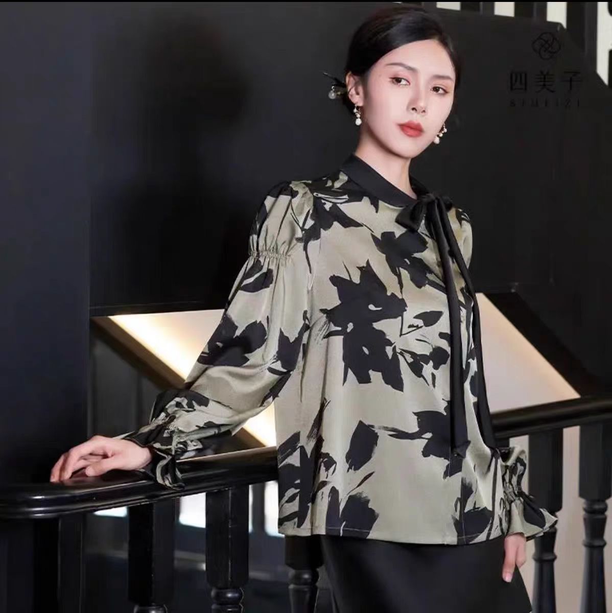 （700-799）高端气质显瘦时尚百搭秋季气质法式连衣裙