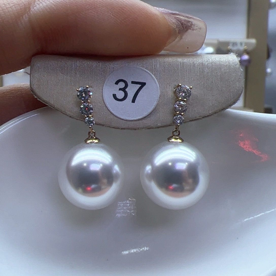 淡水珍珠耳饰18K金镶嵌