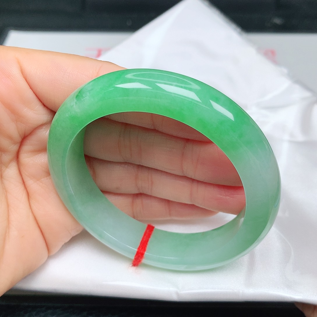 未镶嵌手镯翡翠正阳绿29
