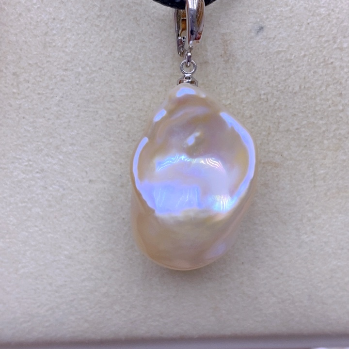 淡水珍珠未镶嵌吊坠(赠链)