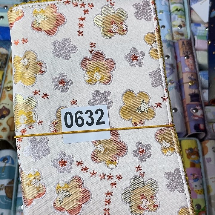 织绣A5s活页带纸0632
