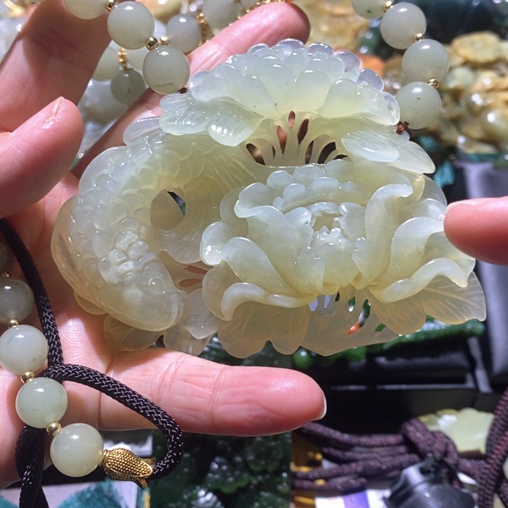 岫玉毛衣链未镶嵌