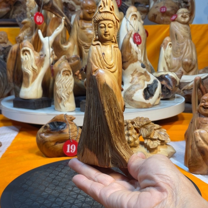 柏木（崖柏）崖柏  观音