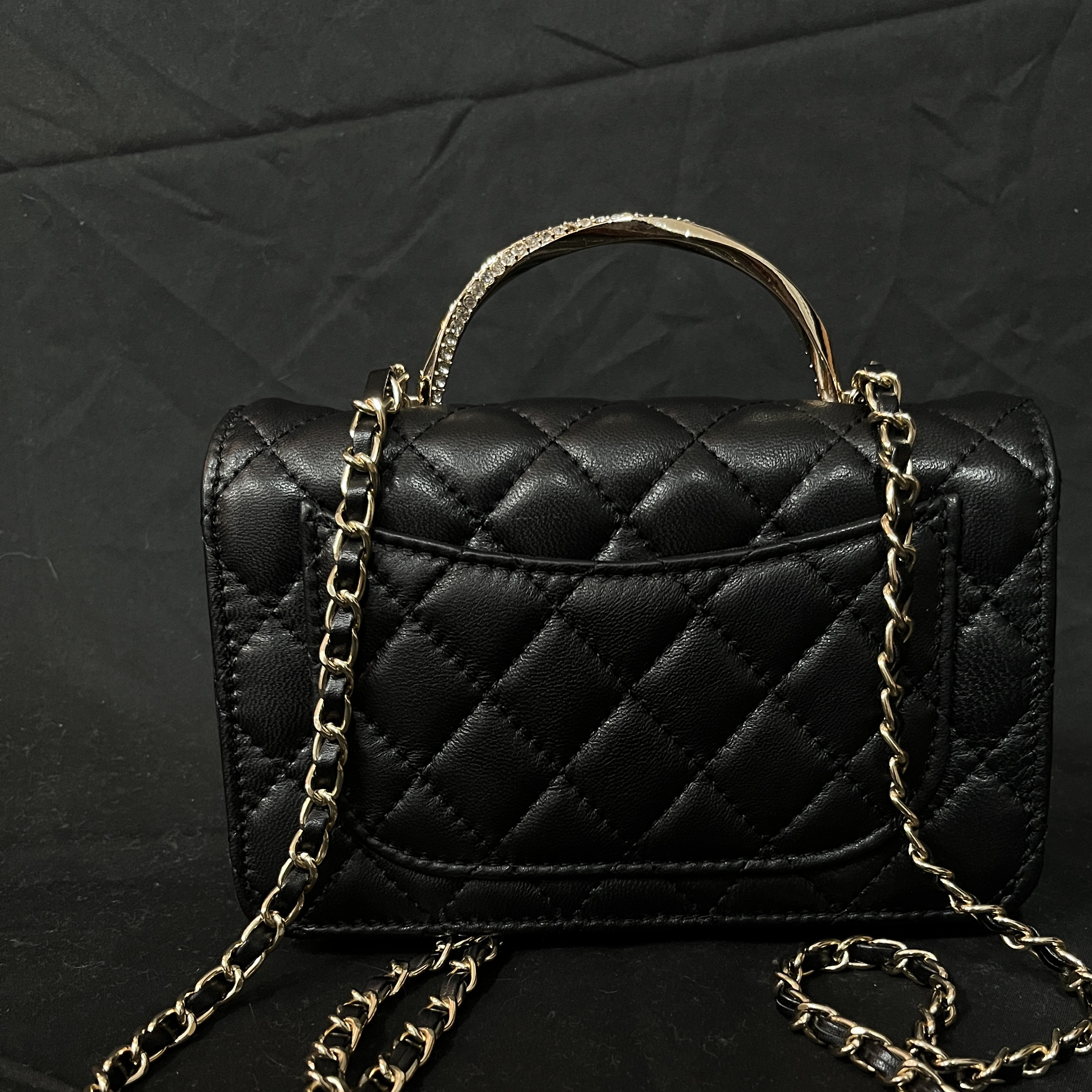 LQ-WITH-QUEEN真皮女包钻手提黑色0445