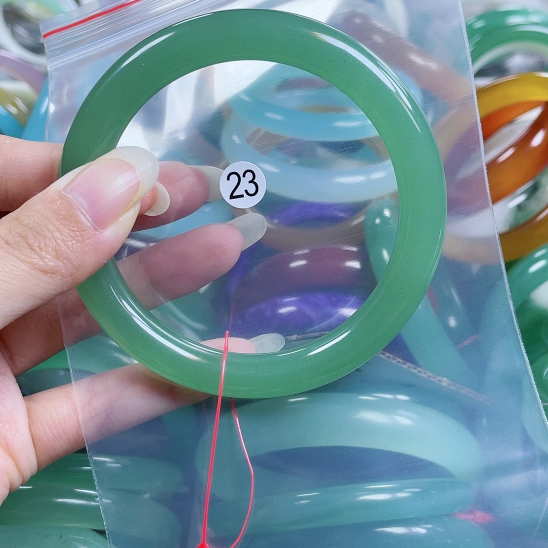 【闪购商品】石英质玉颈饰未镶嵌63