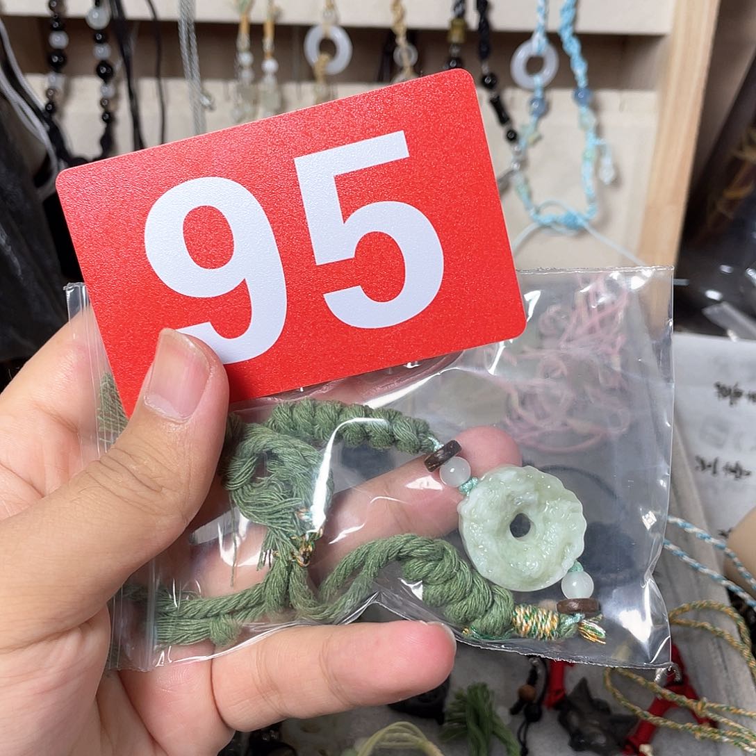 蛇纹石玉手链合金翎*