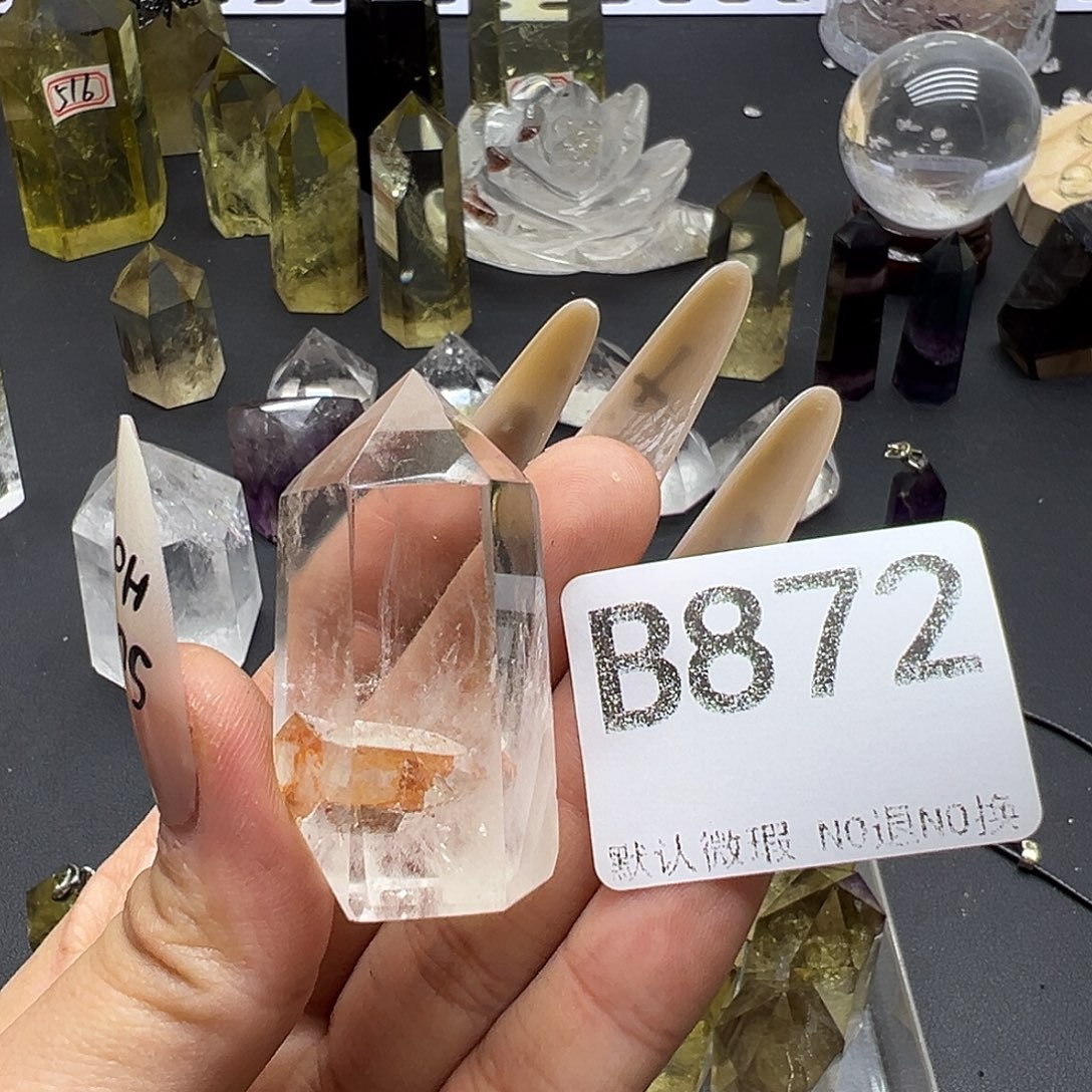 哆****未镶嵌珠宝半成品水晶