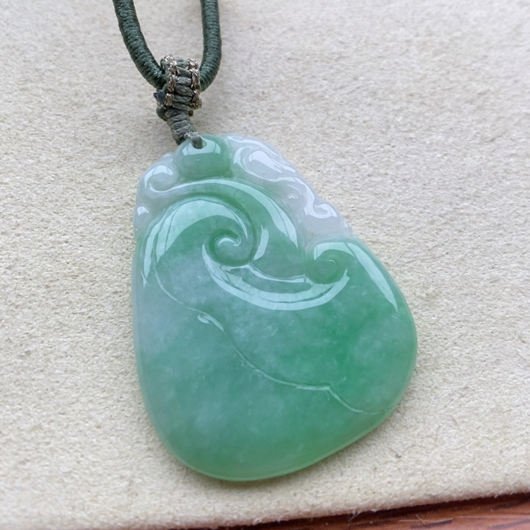 翡翠未镶嵌颈饰吊坠22