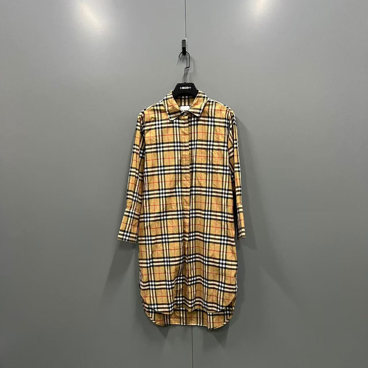95新 BURBERRY/博柏利 （bb）123 经典格纹衬衫连衣裙 38码/20500
