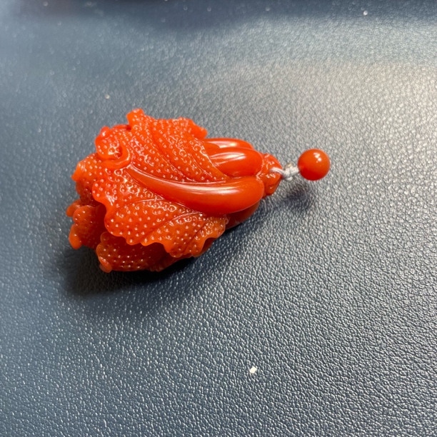 保山南红玛瑙菜挂坠