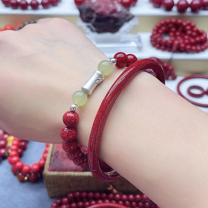 天然辰砂晶体沙叮当镯加晶体沙卡8竹节