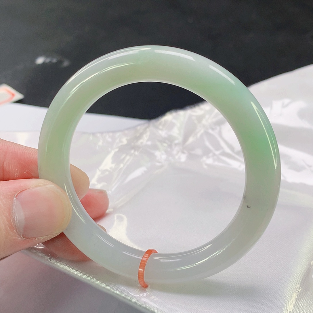 翡翠手镯未镶嵌122缅甸天然翡翠A货