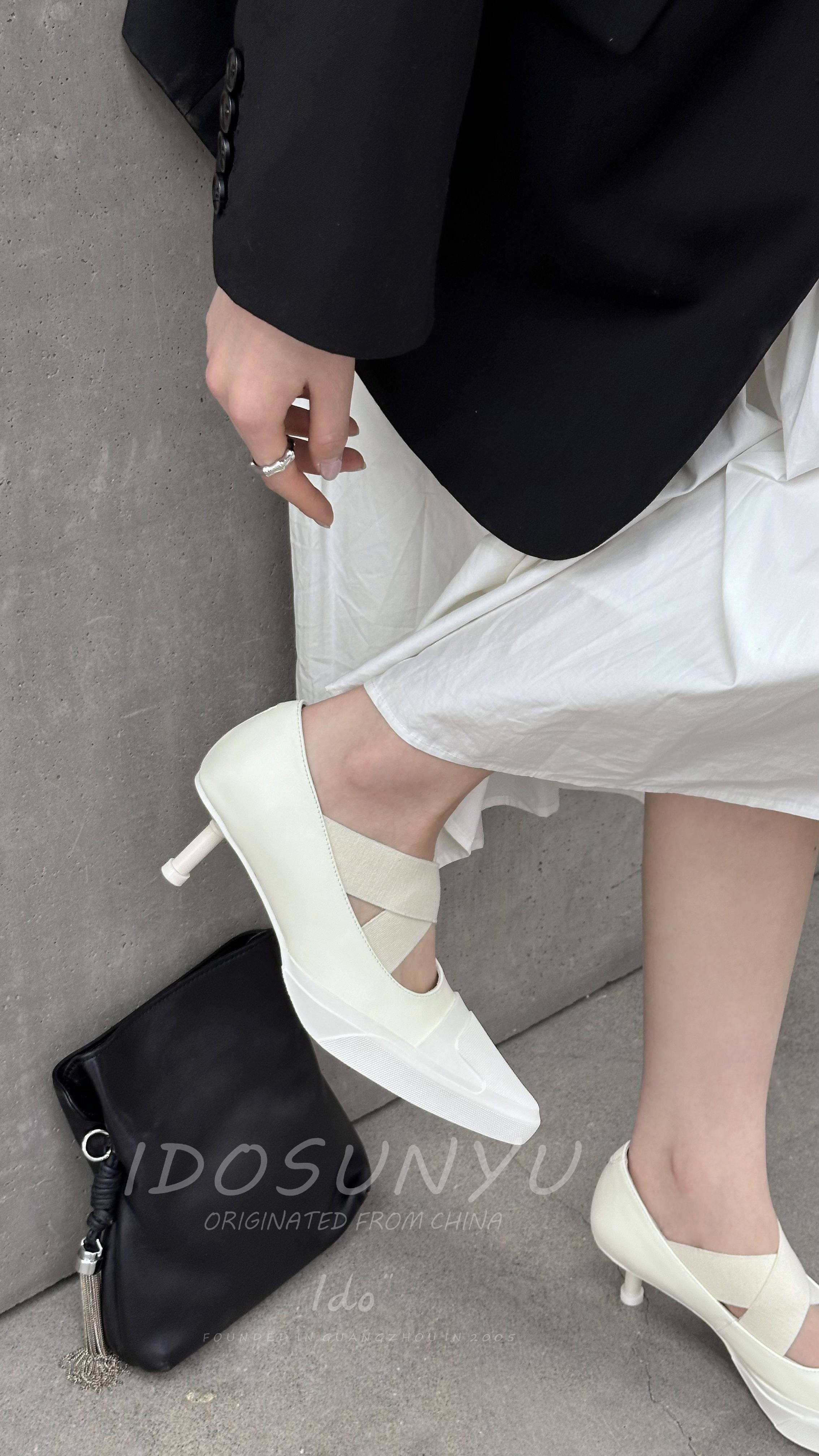 尖头秋季细跟高跟鞋920-683