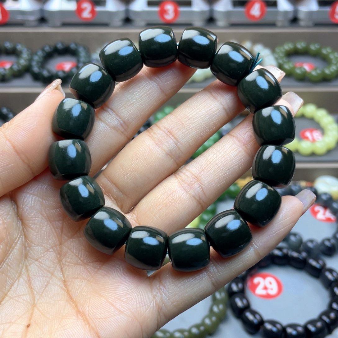 和田玉手链未镶嵌