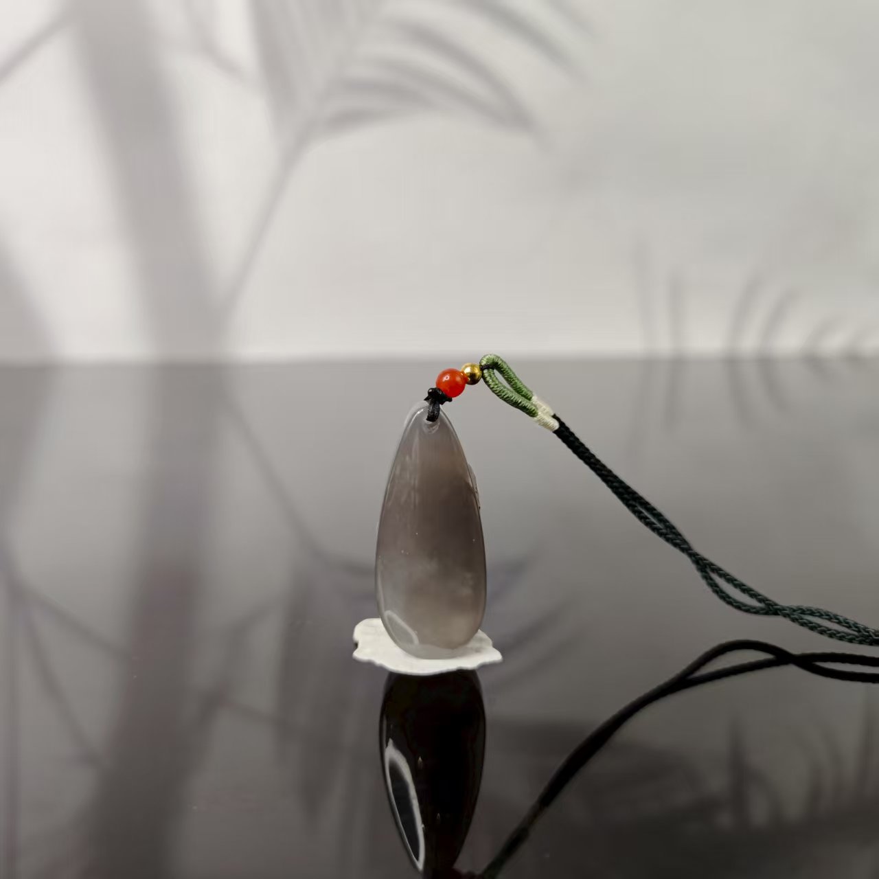 O和田玉无事牌吊坠1104