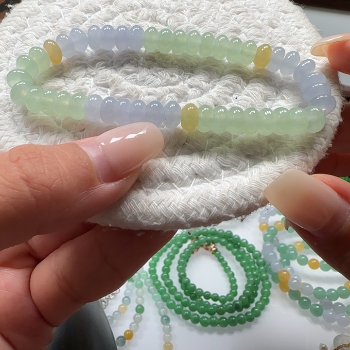 翡翠未镶嵌手链卡7