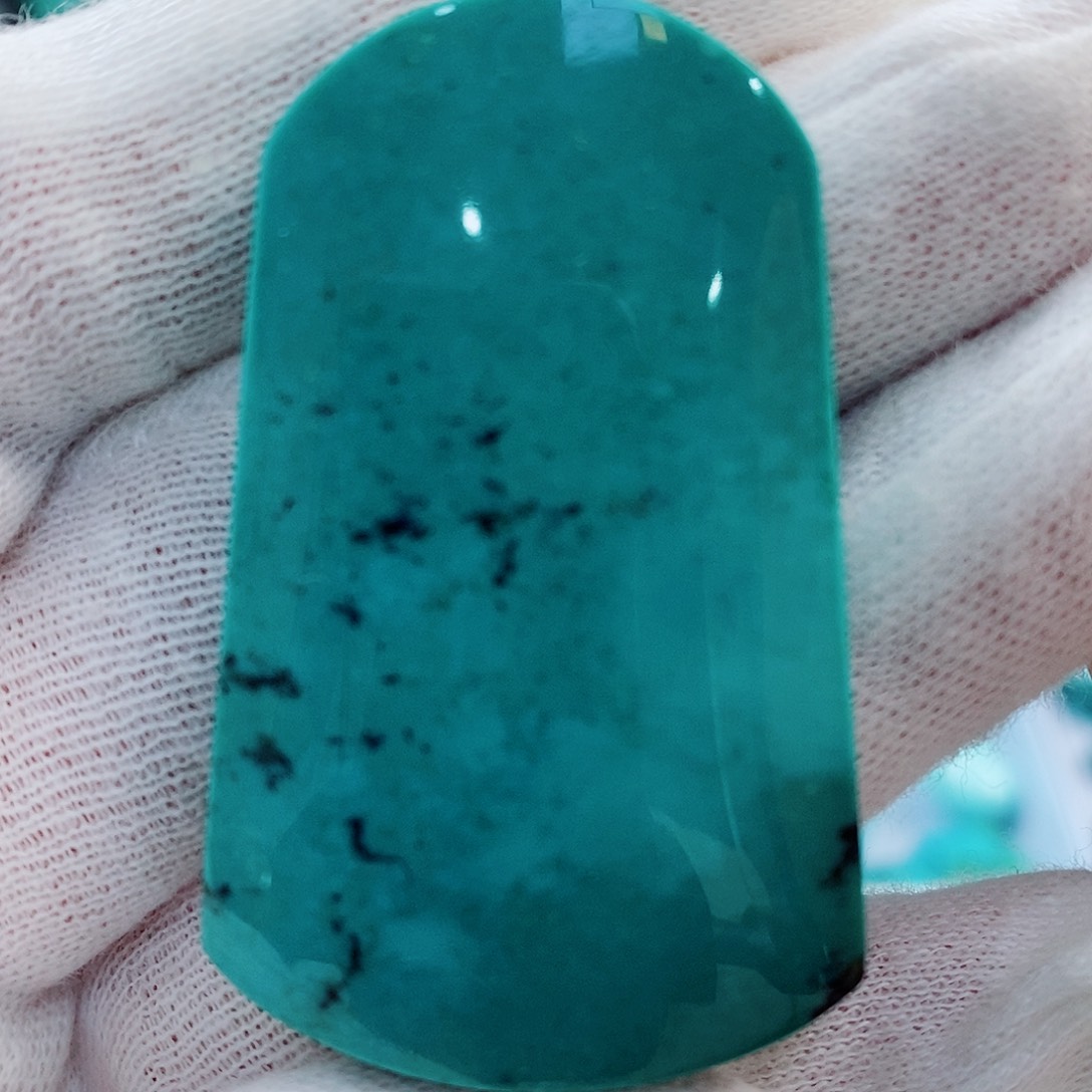 绿松石未镶嵌原矿无优化