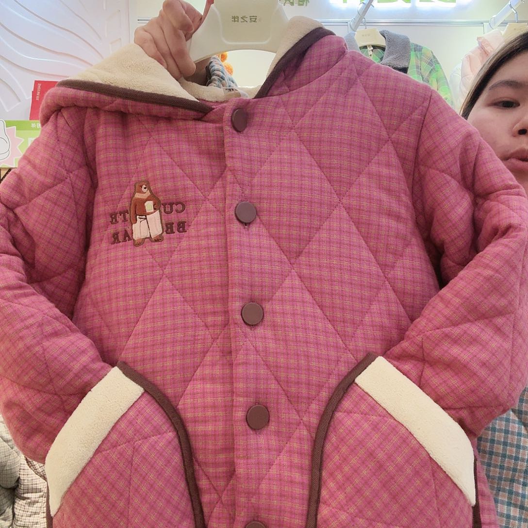 戴帽款玫红色家居服M码