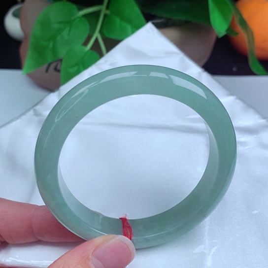 翡翠手镯未镶嵌   正圈55-56