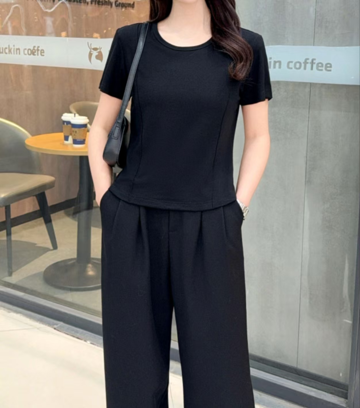 *纪凡姬/4026-简约燕尾鱼骨款百搭女士香氛养肤T恤