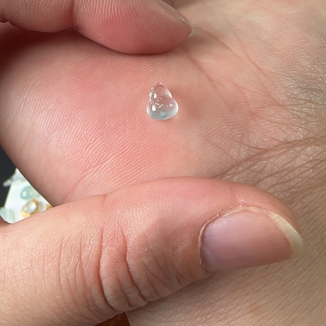 定制翡翠未镶嵌高冰蓝花葫芦