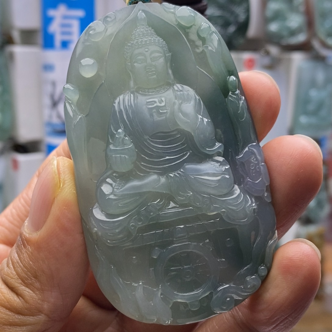 翡翠颈饰未镶嵌?**?佛