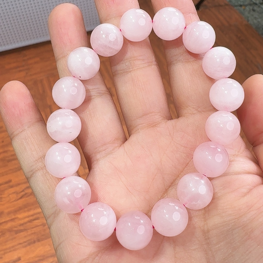 和田玉未镶嵌耳饰