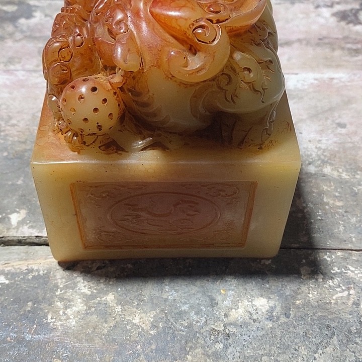 玉家居装饰，一物一图