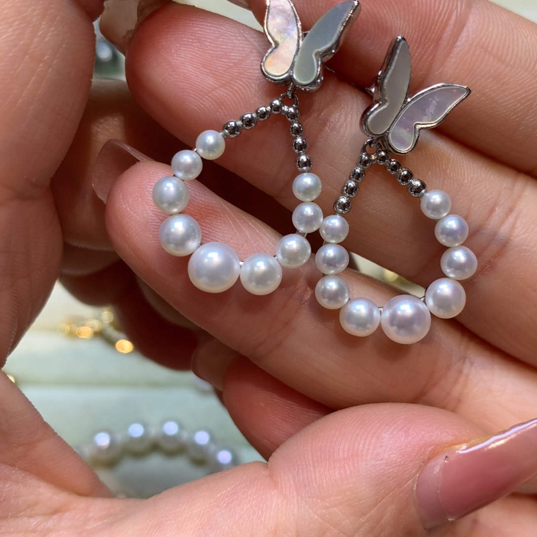 淡水珍珠耳饰未镶嵌