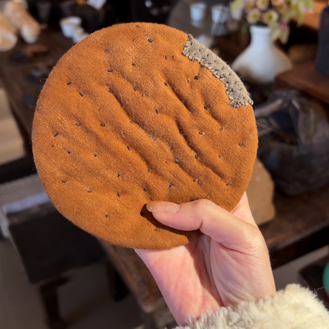 瓷片陶瓷。     陶瓷。   