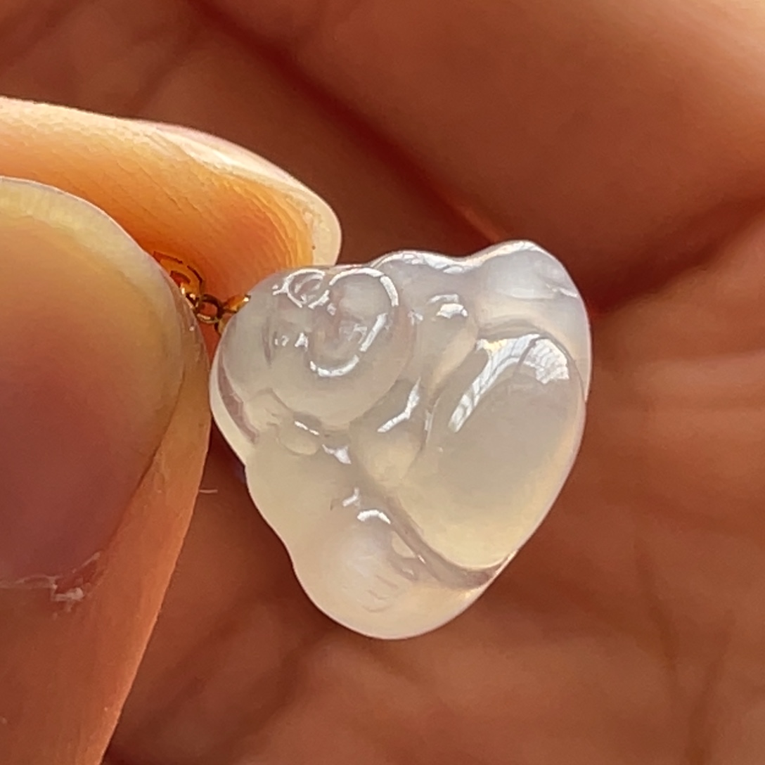 翡翠颈饰18K金镶嵌佛