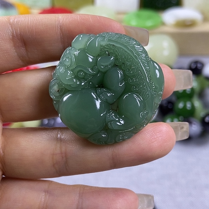 颈饰未镶嵌和田玉