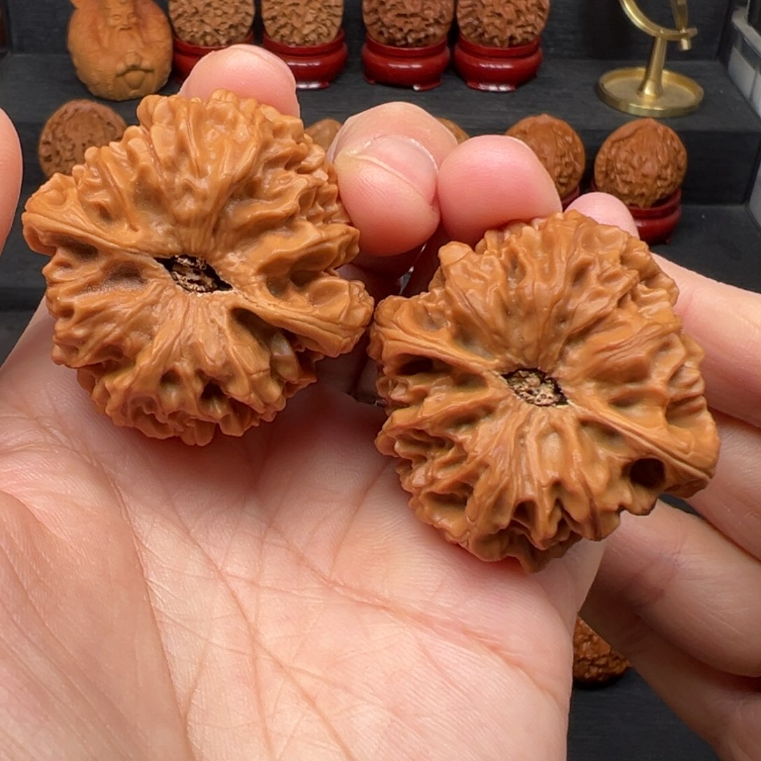 文玩核桃吊坠40龙门涧